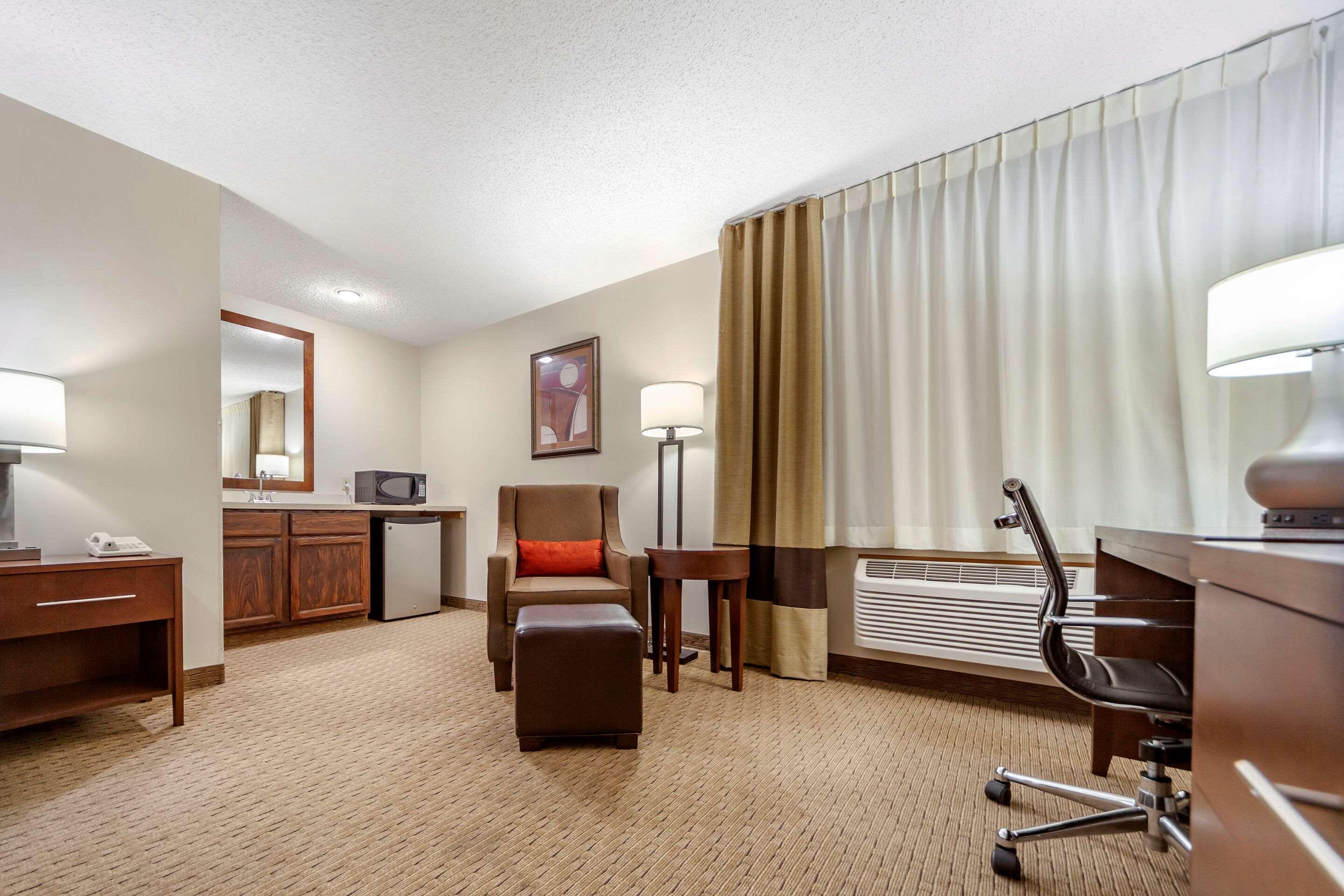 Comfort Inn Валентайн Екстер'єр фото