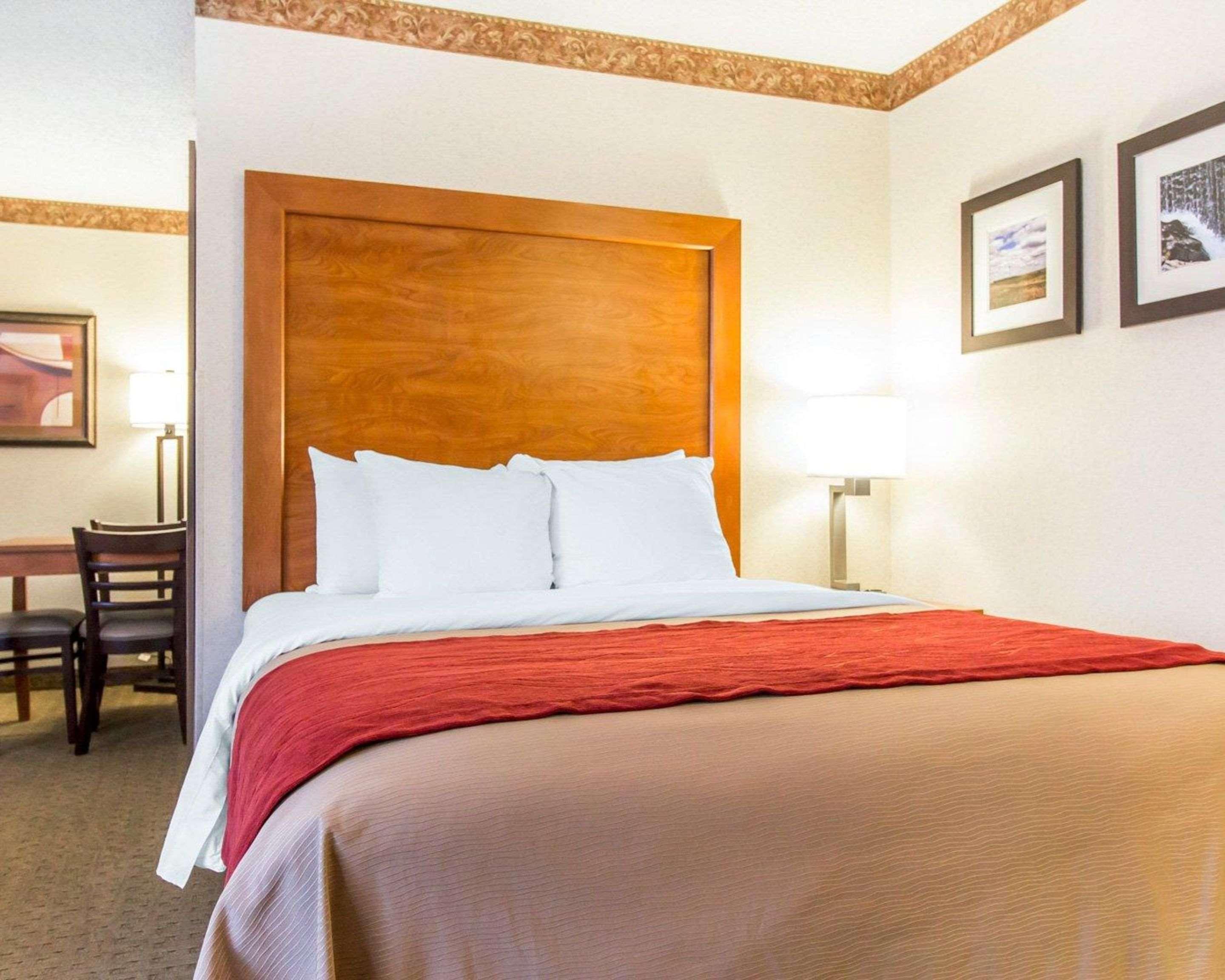 Comfort Inn Валентайн Екстер'єр фото