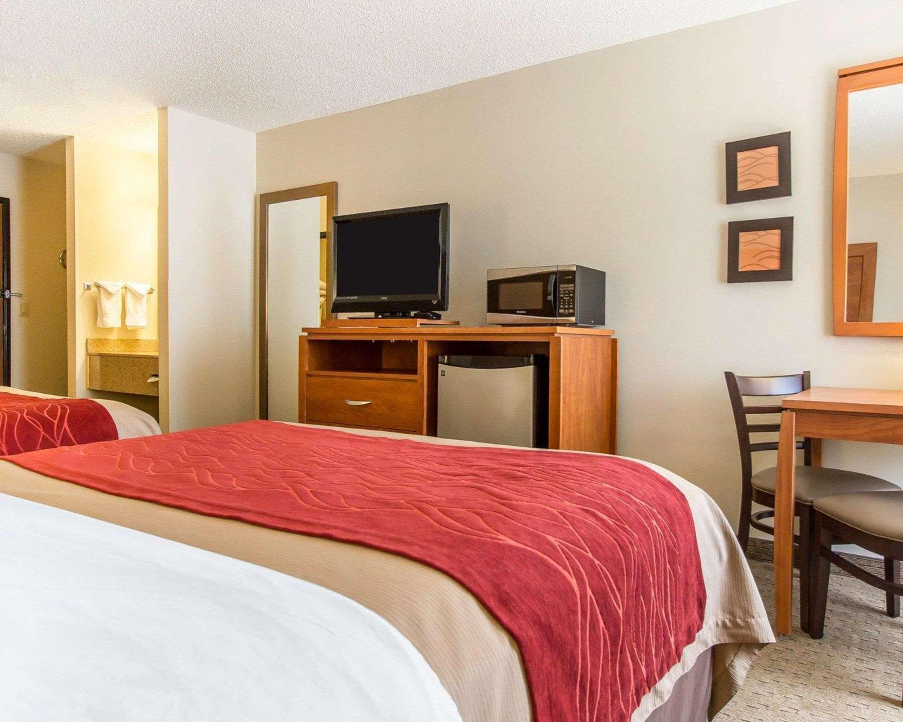 Comfort Inn Валентайн Екстер'єр фото