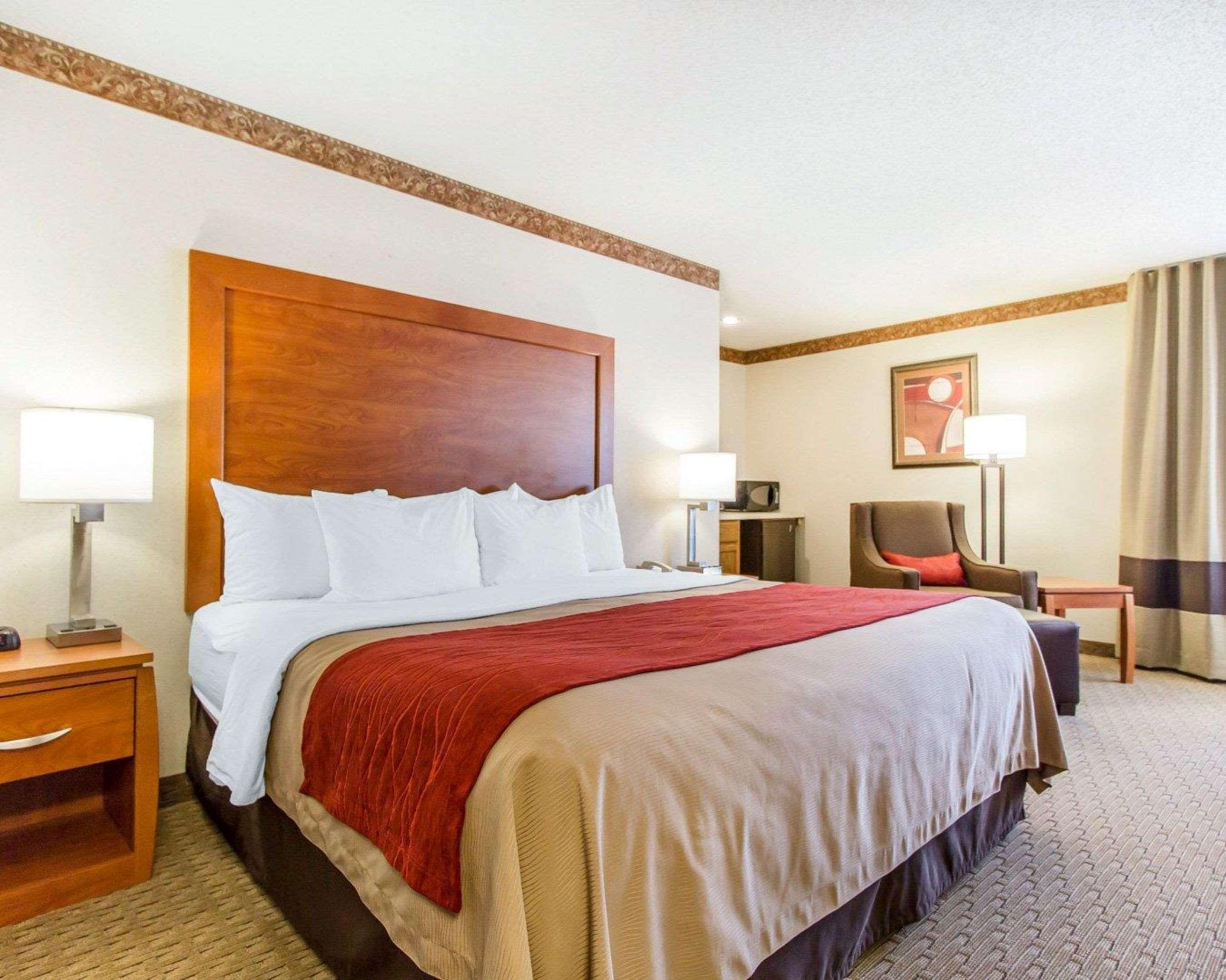 Comfort Inn Валентайн Екстер'єр фото